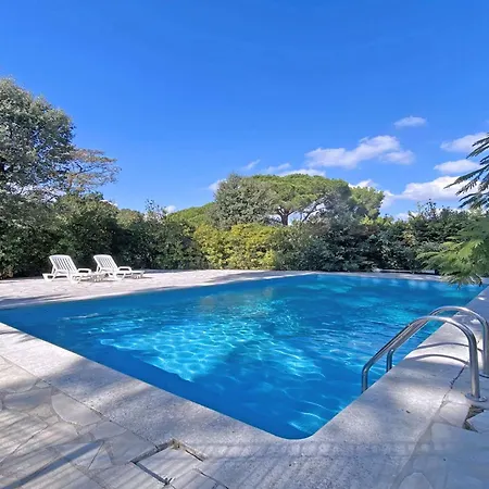 Holiday home Climatisee 3 Pieces, Piscine Partagee, Proche Centre A - Fr-1-780-64 *