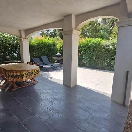 Climatisee 3 Pieces, Piscine Partagee, Proche Centre A - Fr-1-780-64 Sainte-Maxime