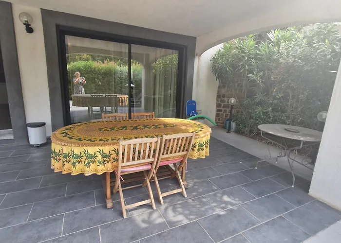 3 Pièces Climatisée, Terrasse, Piscine, Proche Commerces Et Centre-ville – - Fr-1-780-64 Hébergement de vacances