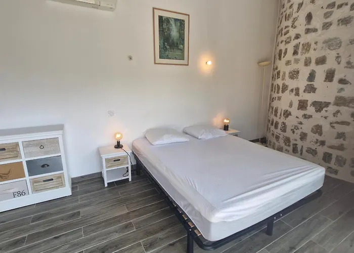 Tatil Evi Climatisee 3 Pieces, Piscine Partagee, Proche Centre A - Fr-1-780-64 Sainte-Maxime